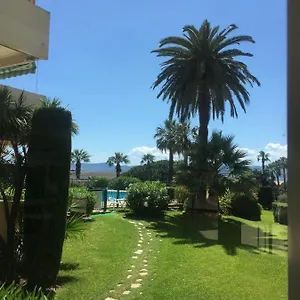 127, Vue Et Piscine, Port Santa Lucia Appartement