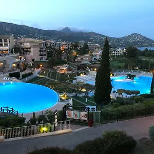 Cap Esterel De Gamme Appartement